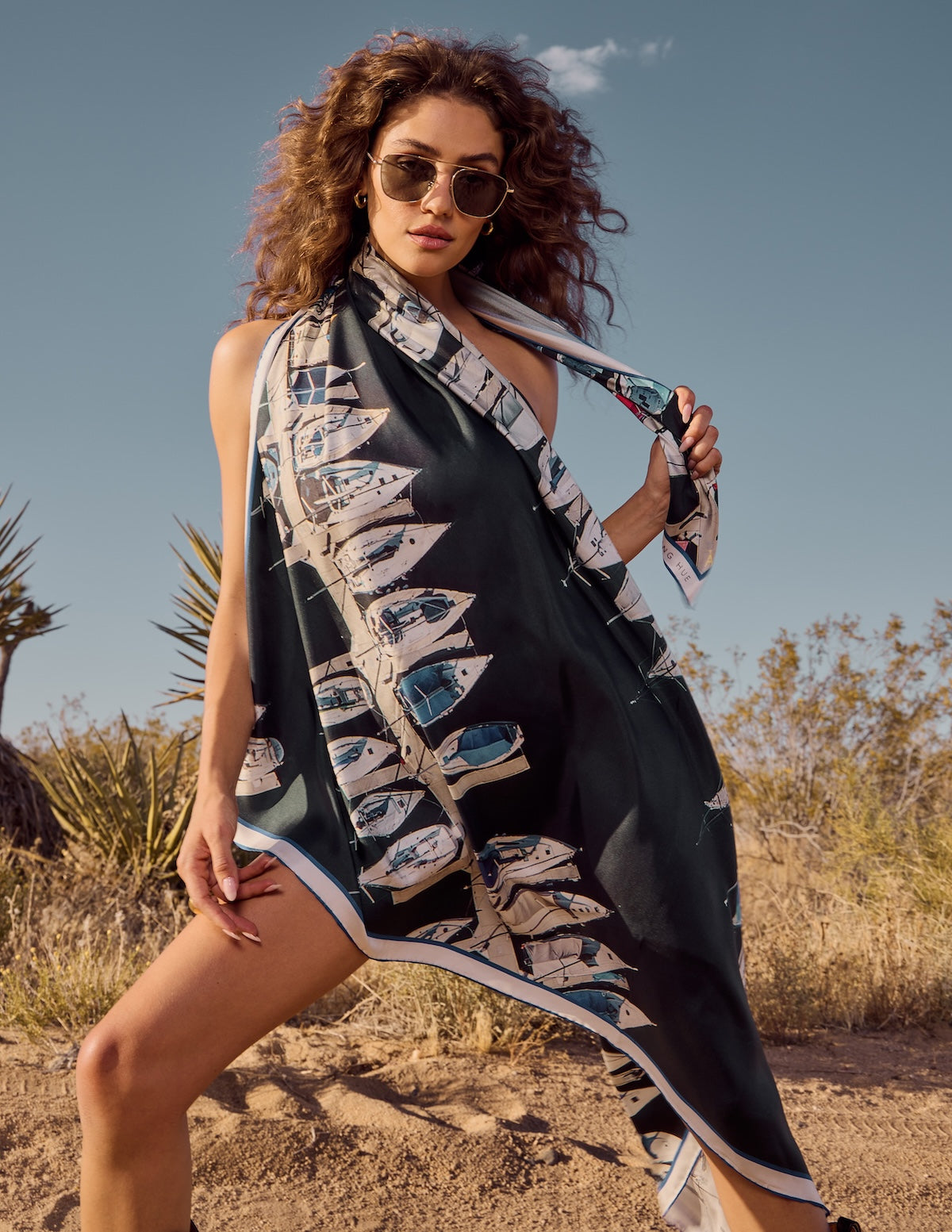 Icons of Sydney: 'Sails' Scarf