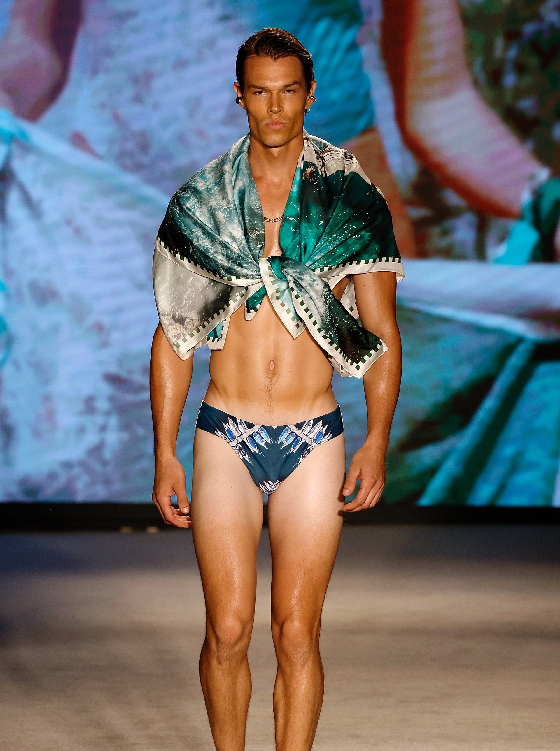 Icons of Sydney: 'Sails' Mens Racer Swim